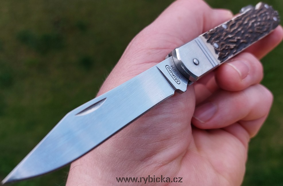 Nůž Mikov FIXIR 232-XH-1 ČEPEL 440A tradiční zavírací nůž s pojistkou.